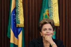 f0acd805d88b41d88a2dc232f1d42002_dilma-350x233