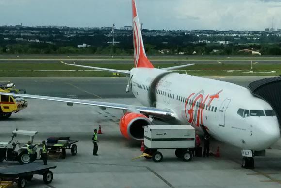 aviao_incendiado_2