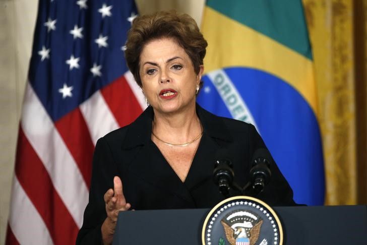 dilma_f_307393
