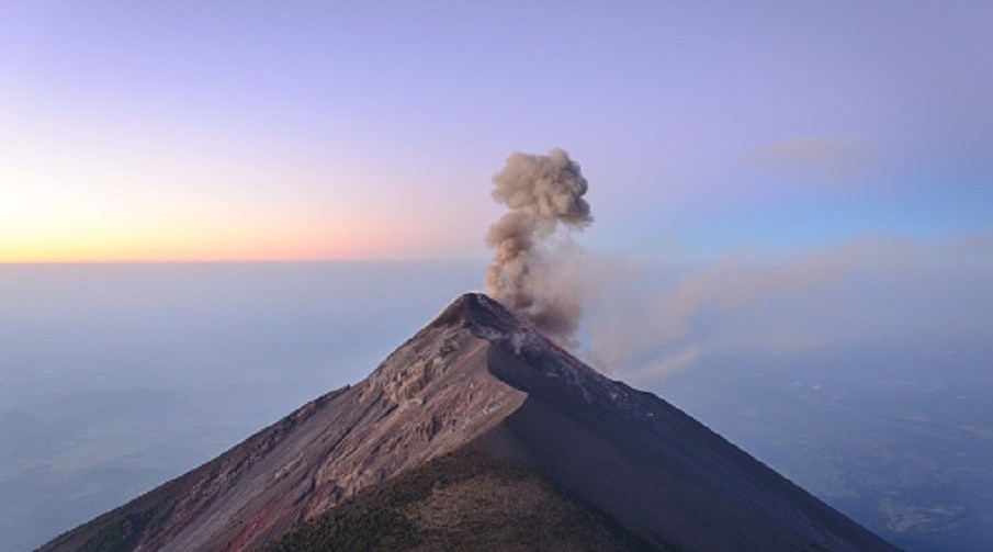 Explosões são audíveis a 30 quilómetros