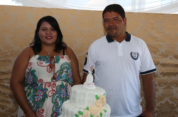 Jamylle dos Santos Silva e José Genilson da Silva oficializaram união de 10 anos. Paulo Rios