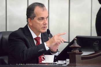 Deputado Ronaldo Medeiros (PMDB)