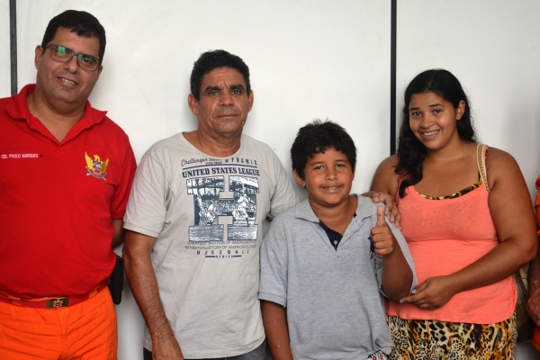 subcomandante-geral do Corpo de Bombeiros, coronel BM Paulo Marques, recebeu os agradecimentos da família ao sargento.