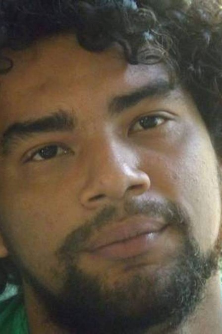 Estudante foi encontrado morto às margens da Baía de Guanabara.