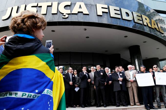 brasil-curitiba-parana-lava-jato-juiz-sergio-moro-20160728-01