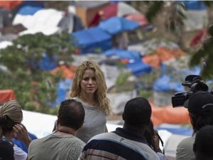 shakira-haiti-8