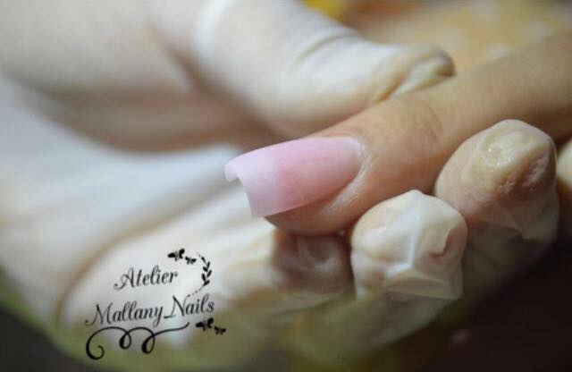 Alongamento de unha em gel, por Mallany Nails.