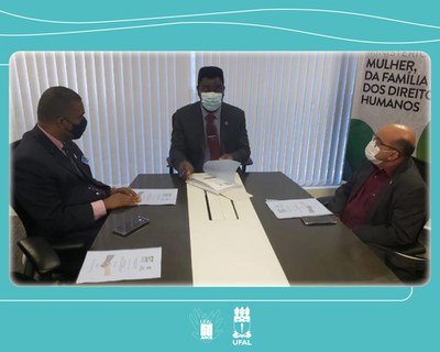 context/imageCaption