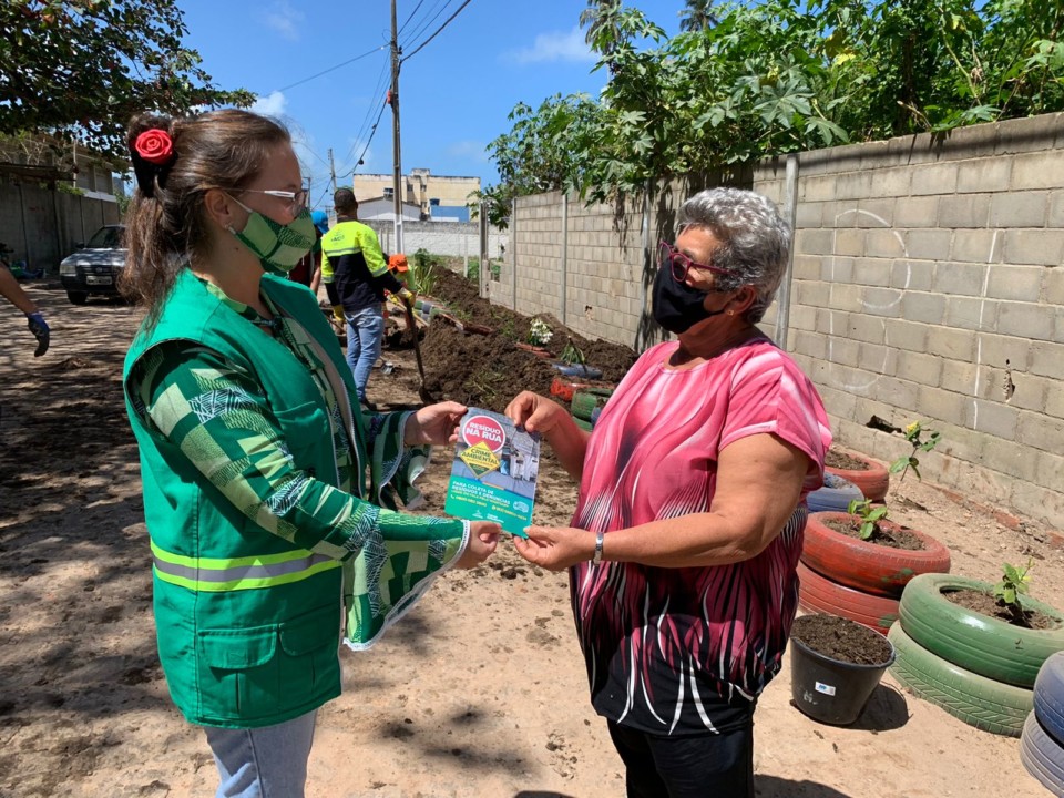 Educação ambiental percorre bairros da capital passando orientações sustentáveis. Foto: Ascom Sudes