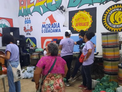 context/imageCaption