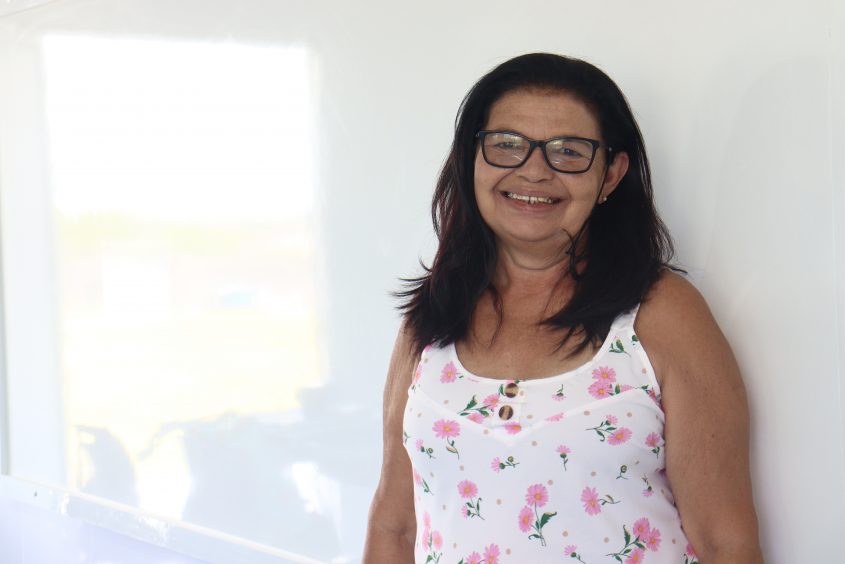Diretora da Escola Municipal Padre Brandão Lima, Emilia Soares. Foto: Pedro Farias/Ascom Semed