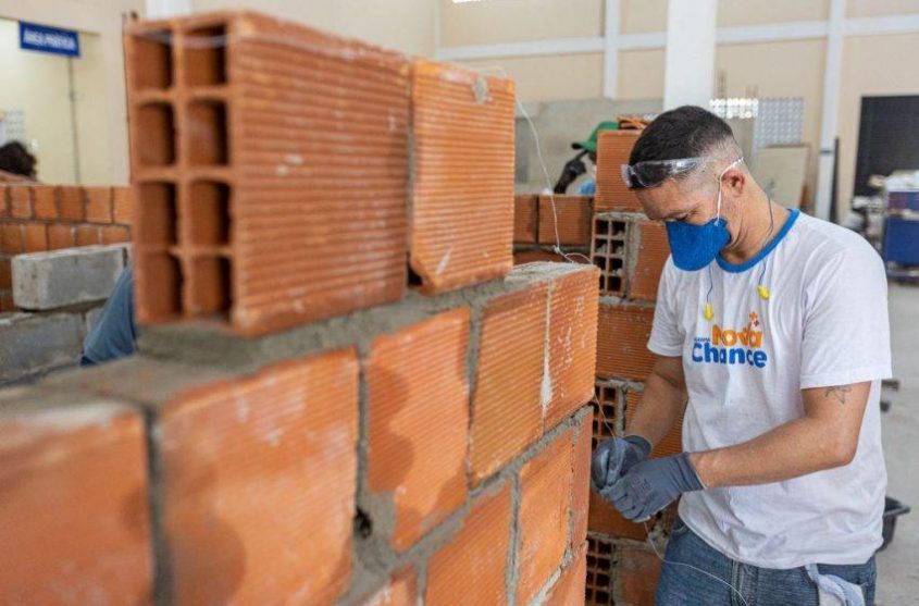 Foram disponibilizadas 35 vagas para os participantes do Programa Nova Chance. Foto: Itawi Albuquerque/Secom Maceió