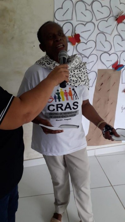 A dona de casa, Maria Aparecida, falou sobre paciência e simpatia. Foto: Cras Área Lagunar