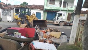 Muitos itens foram descartados de forma irregular pela população. Foto: Ascom Sudes