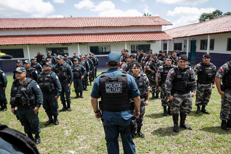 Segurança pública -policiais - polícia militar - agentes de polícia