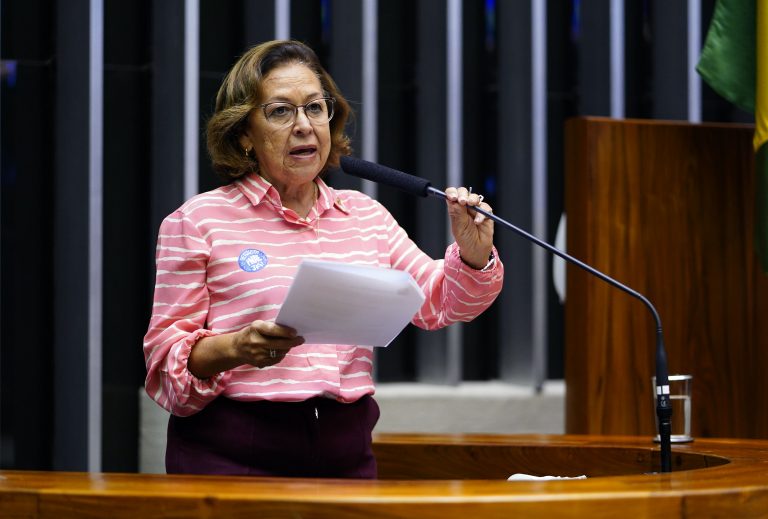 Proposições Remanescentes do Dia Anterior. Dep. Lídice da Mata(PSB - BA)