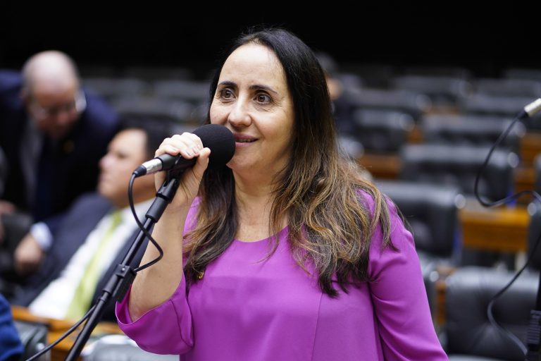 Sessão Conjunta destinada à deliberação dos Vetos. Dep. Adriana Ventura (NOVO - SP)