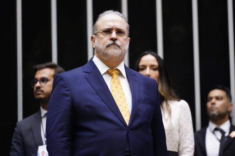 Cerimônia de posse do presidente da República, Luiz Inácio Lula da Silva. Procurador-geral da República, Augusto Aras