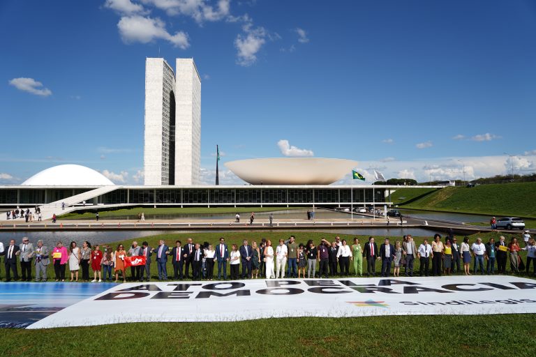 Ato Público em Defesa da Democracia e do Parlamento Brasileiro