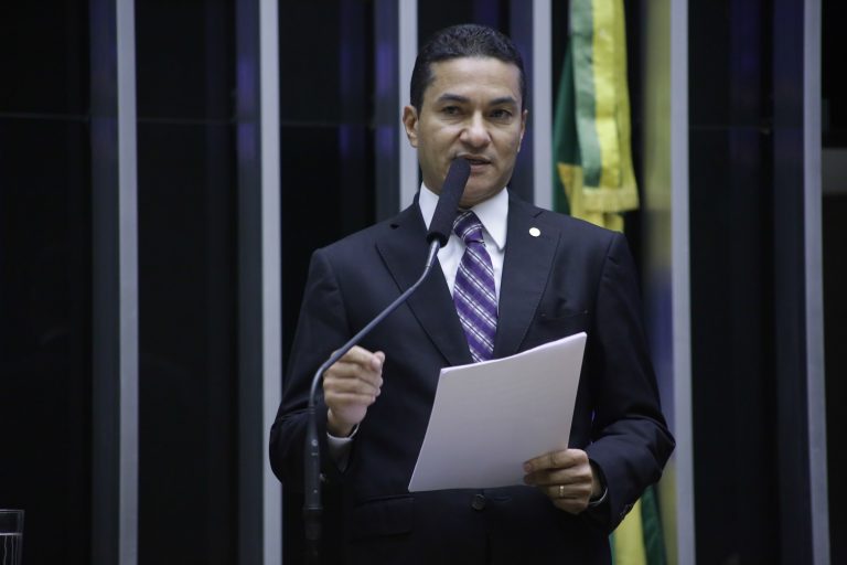 Dep. Marcos Pereira fala em Plenário