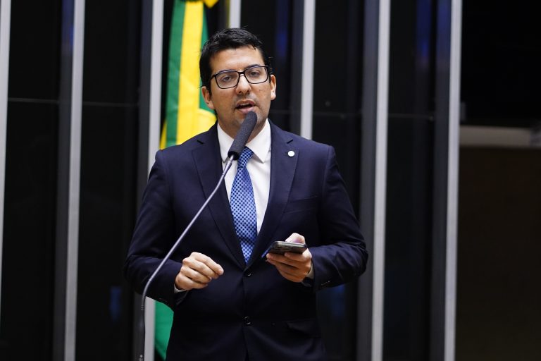 Proposições Remanescentes do Dia Anterior. Dep. Marcelo Queiroz (PP - RJ)
