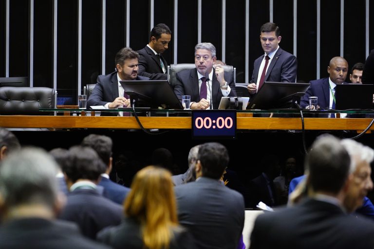 Sessão para a votação de propostas legislativas. Presidente da Câmara dos Deputados, Arthur Lira