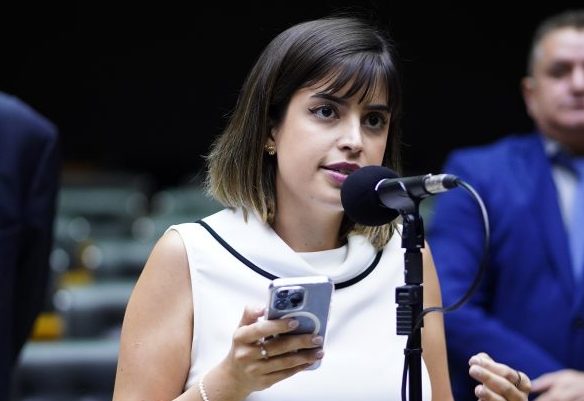 Sessão Deliberativa. Dep. Tabata Amaral (PSB - SP)