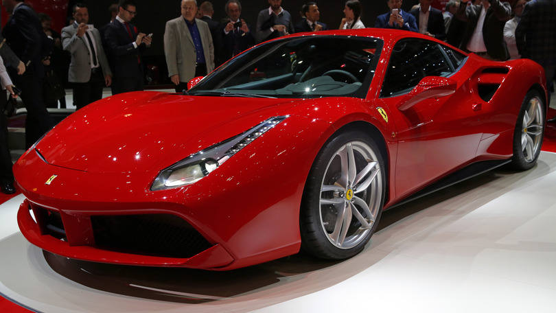 size_810_16_9_ferrari