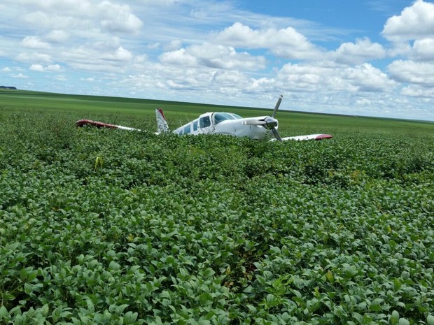 aaaeronavedroga1700