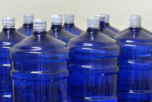 Instrução Normativa submete empresa de água mineral ao Regime Especial de Controle e Fiscalização por descumprimento à legislação tributária estadual.