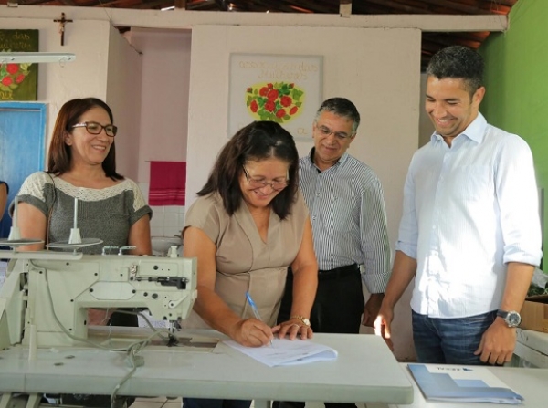 35ca7a6bc8056ac21c3ab97b1733febd_L