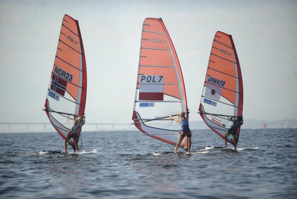 925532-regata__tng6958