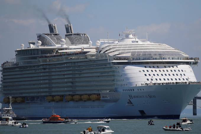 alx_harmony_of_the_seas_original