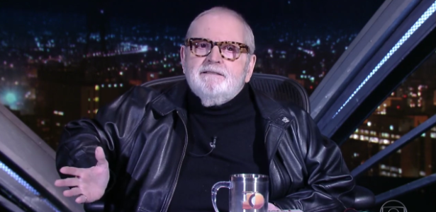 23ago2016-jo-soares-deseja-sorte-a-fabio-porchat-novo-rival-na-tv-1472016661304_615x300