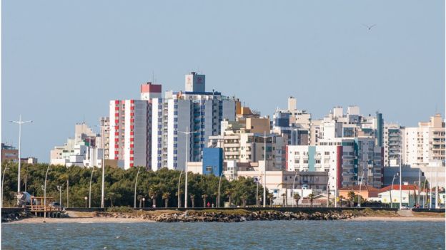 _91494707_32_bbcbrasil_8906