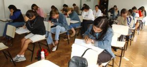 estudantes
