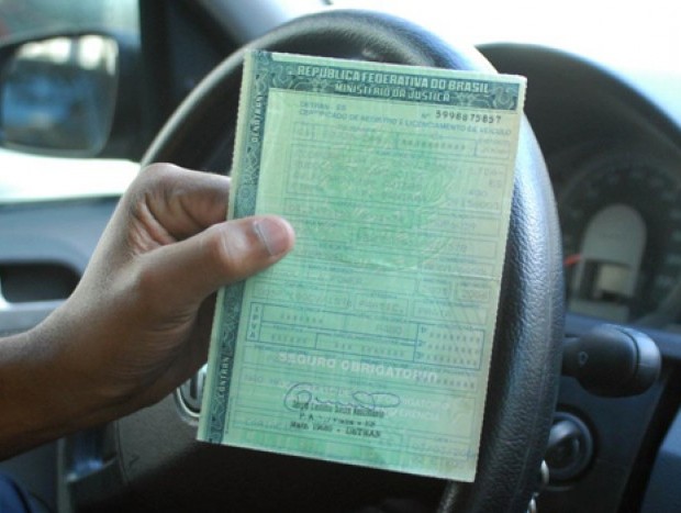licenciamento-de-carro_620x350_620x467