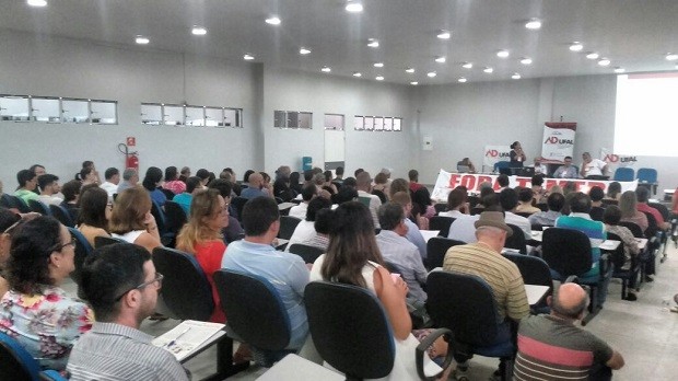 assembleia_professores_da_ufal_1_edt