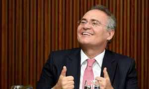 renan_calheiros_feliz