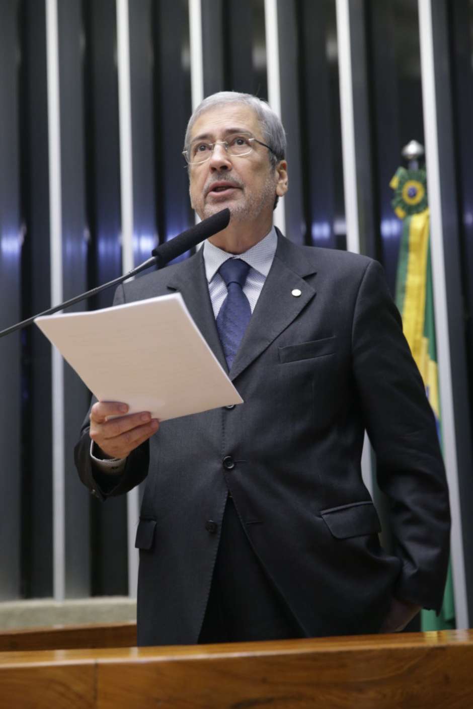 abvotacao-pedido-de-impeachment-dilma-rousseff-camara-dos-deputados815042016-683x1024