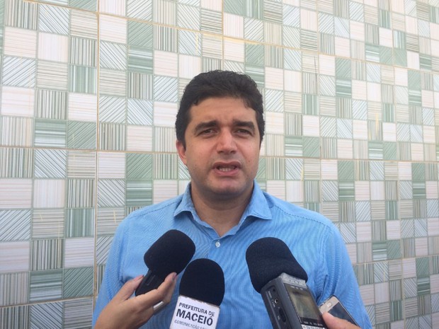 prefeito_rui_palmeira_psdb_fez_anuncio_nesta_sexta-feira_2