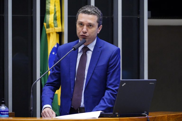 Deliberação de Vetos. Dep. Fausto Pinato(PP - SP)