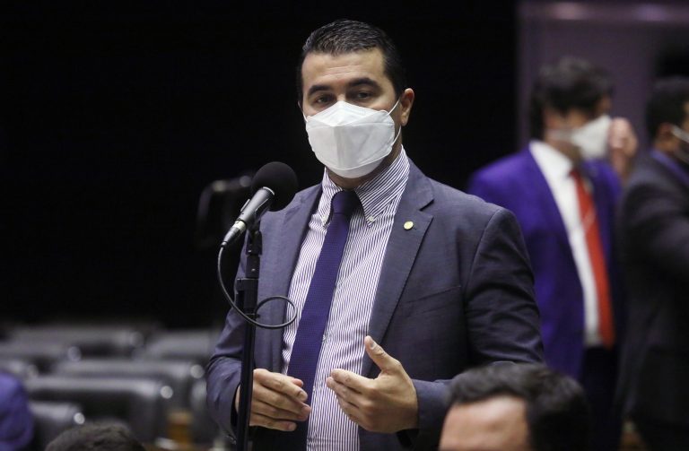 Discussão e votação de propostas. Dep. Luis Miranda(DEM - DF)