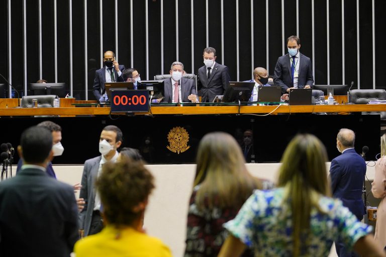 Discussão e votação de propostas. Presidente da Câmara, dep. Arthur Lira PP - AL