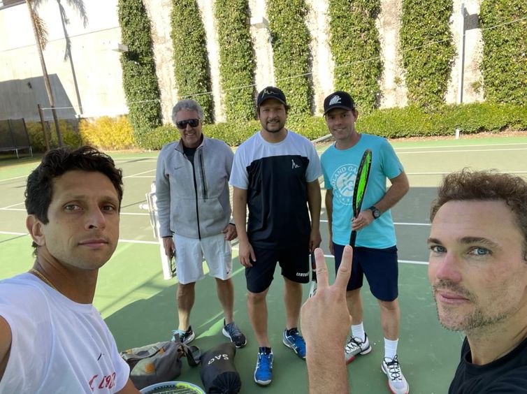 Marcelo Melo e Bruno Soares com os treinadores em Belo Horizonte