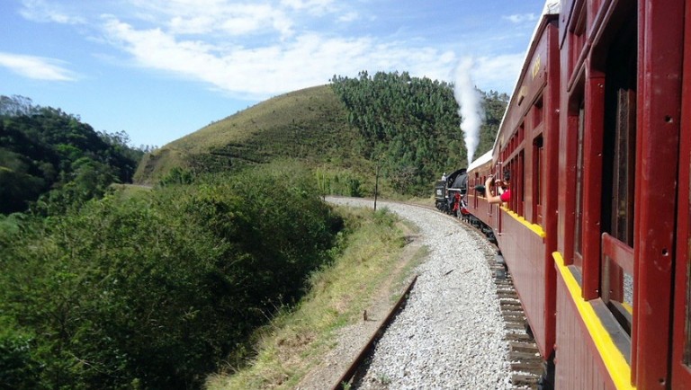 A vista encantadora a bordo do Trem de Guararema. Crédito: ABPF