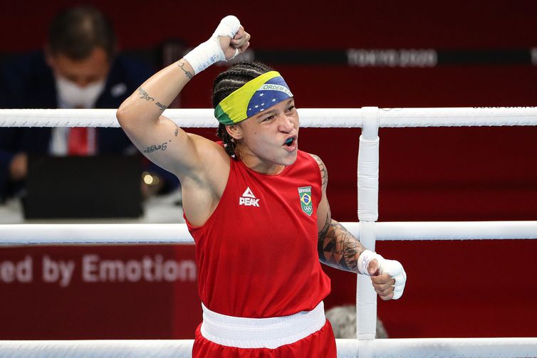 Bia Ferreira estreia com vitóória no boxe em Tóquio - Olimpíada