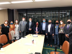 context/imageCaption