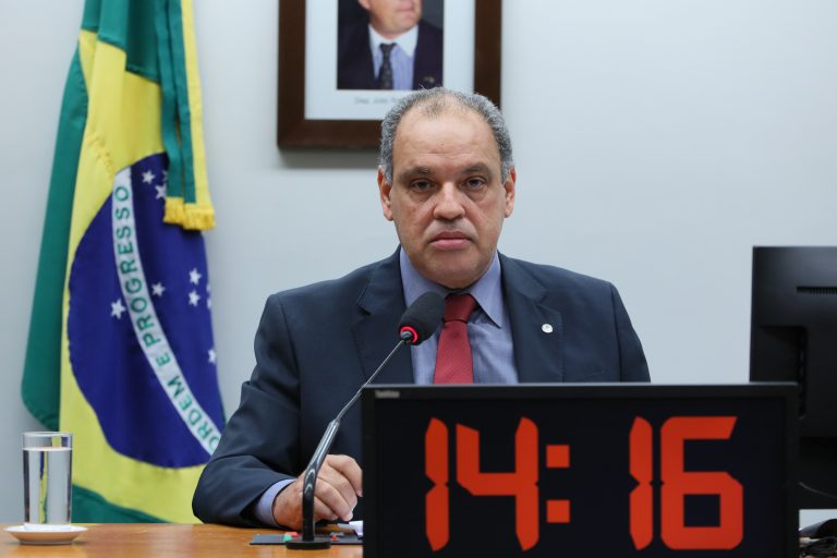 Audiência Pública - Abuso Sexual Infantil e a Família. Dep. Roberto Alves(REPUBLICANOS - SP)