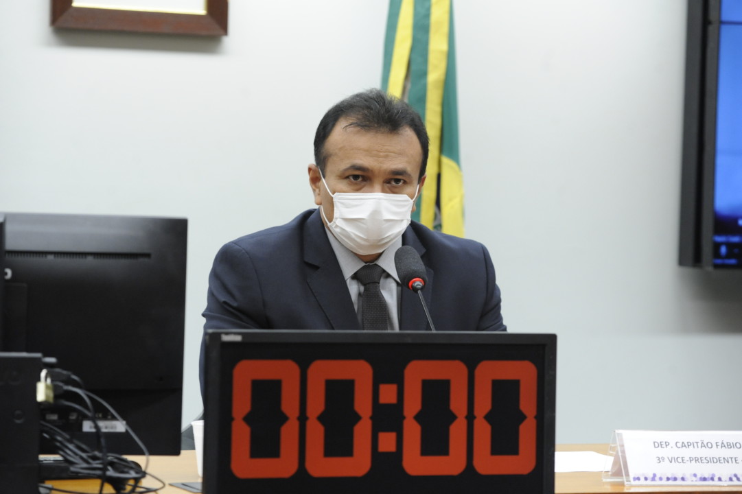 Audiência Pública - Acessibilidade na locação de veículos em aeroportos. Dep. Capitão Fábio Abreu PL - PI Comissão de Desenvolvimento Econômico, Indústria, Comércio e Serviços (CDEICS)